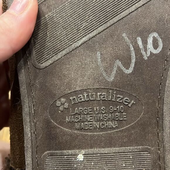 Brown slipper booties - Picture 5 of 5